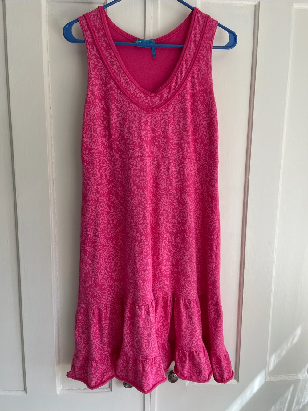 Fresh Produce Women’s Pink Floral Knit V-Neck Sleeveless Ruffle Sundress Small
